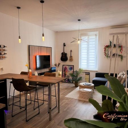 Compromis Appartement Maison Sainte-Savine Екстер'єр фото